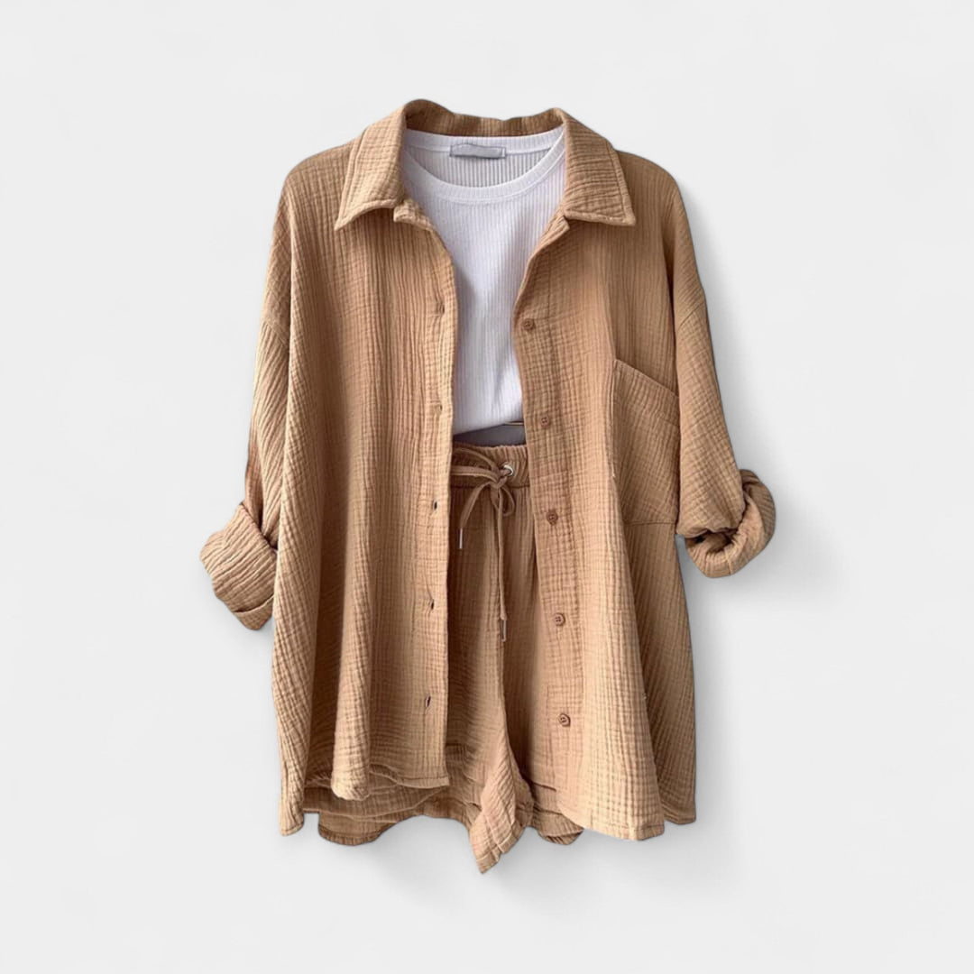 Maja - Lahka in stilna garnitura