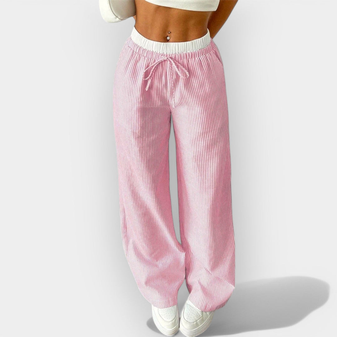 Eva - Oversize hlače z navpičnimi črtami