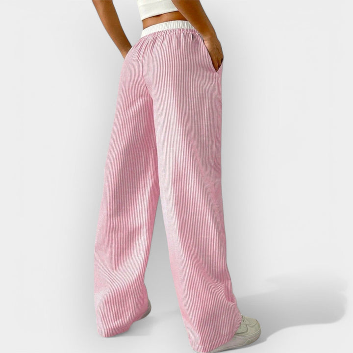 Eva - Oversize hlače z navpičnimi črtami