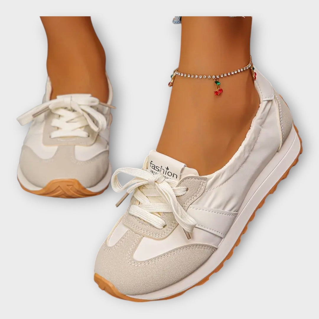 Šeluna - Športni čevlji z nastavljivim dizajnom