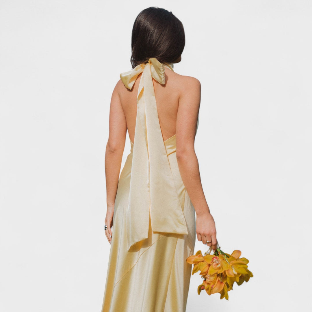 Martina - Obleka z elegantno satensko mašno