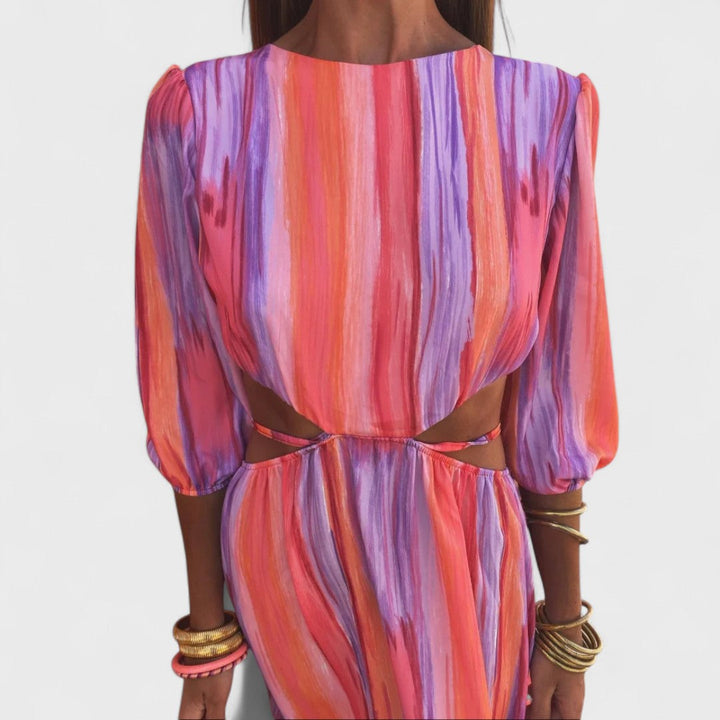 Sara - Elegantna obleka z izrezi