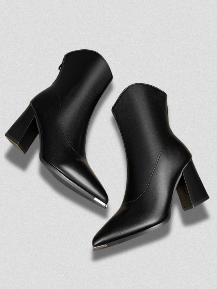 Lumi - Klasični Čevlji Z Udobjem Ves Dan Namenjeni