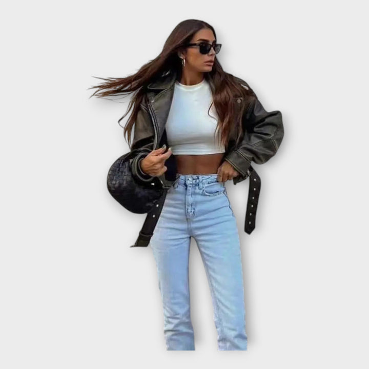 Andreja - Kratka Jakna S Pasom