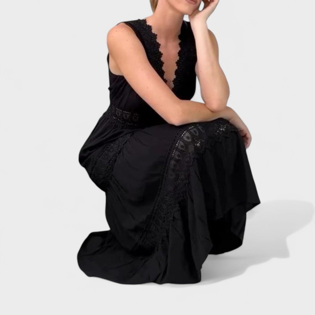 Elena - Elegantna Haljina od Čipke s V-Izrezom