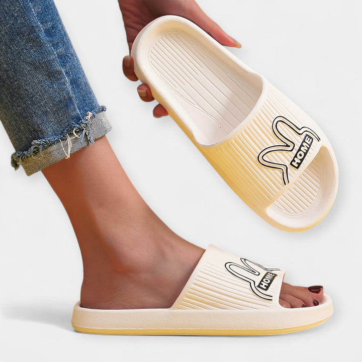 Jana - Protizdrsne Copate Za Dom In Kopalnico.