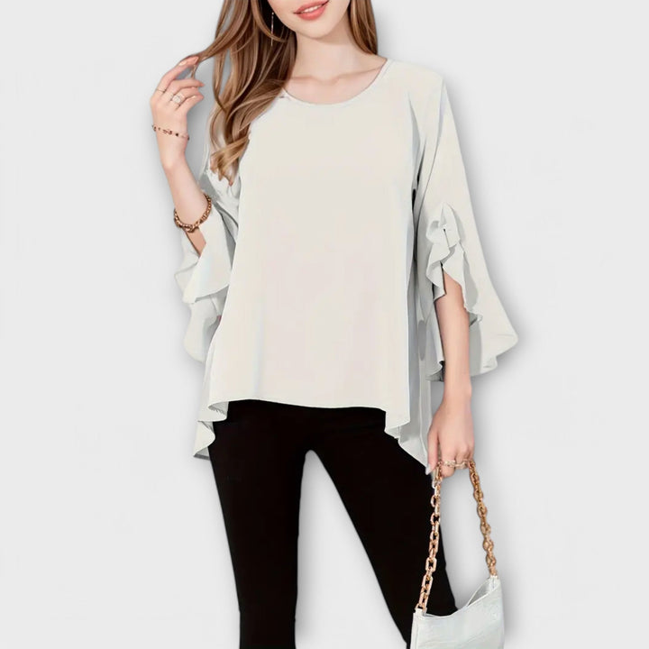 Anđa – Bluza z Volanami v Barvi Modri