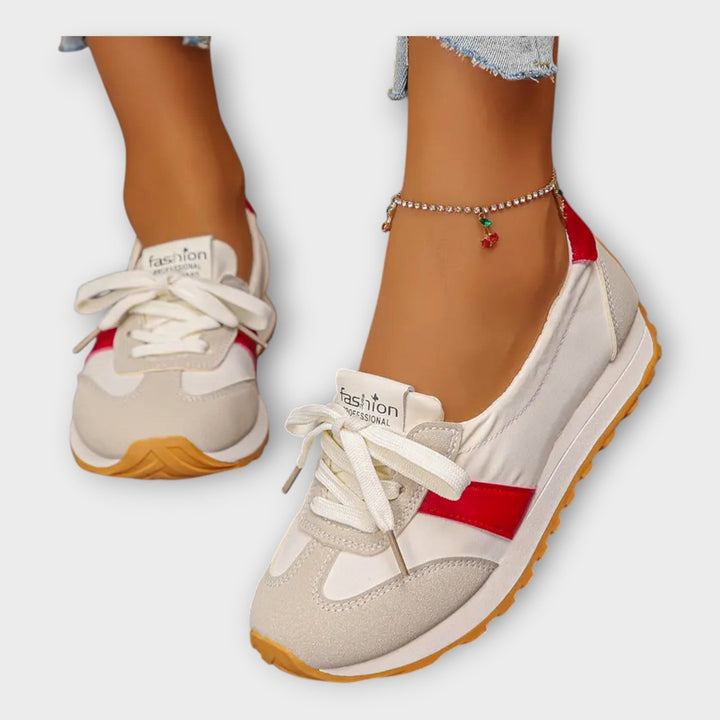 Šeluna - Športni čevlji z nastavljivim dizajnom